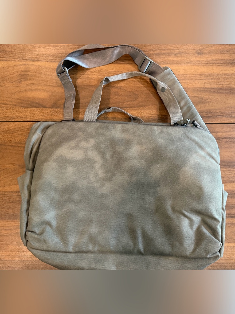 Lululemon Early Embark Duffel - Gray View 2